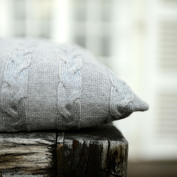 Kissenhülle 40x40cm Zopf, grau - Lenz & Leif