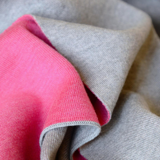 Decke 140x180cm Doubleface, grau/magenta - Lenz & Leif