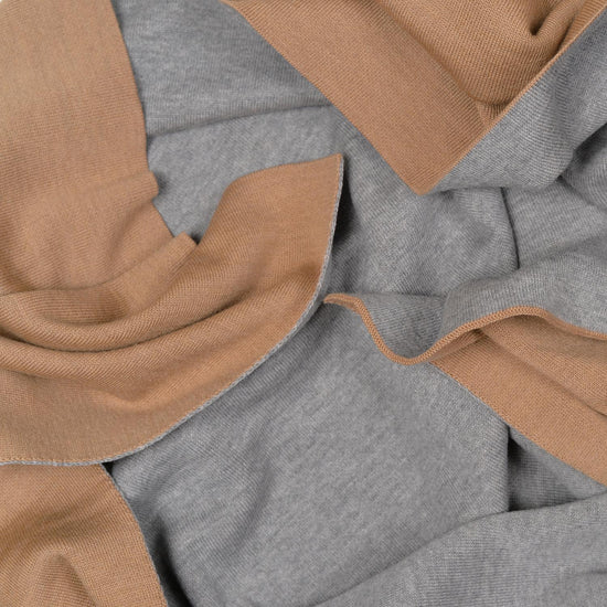 Decke 140x180cm Doubleface, camel/grau - Lenz & Leif