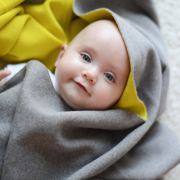 Baby / children's blanket 90x90cm double face beige / yellow