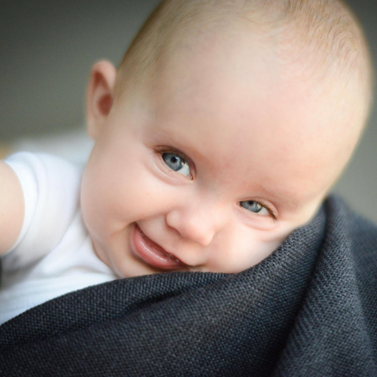 Baby / children's blanket 90x90cm double face dark gray / orange