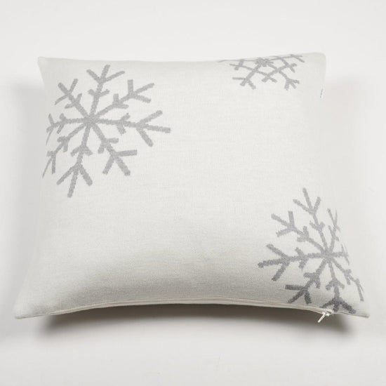 Kissenhülle 50x50cm Snowflakes, weiß/grau - Lenz & Leif