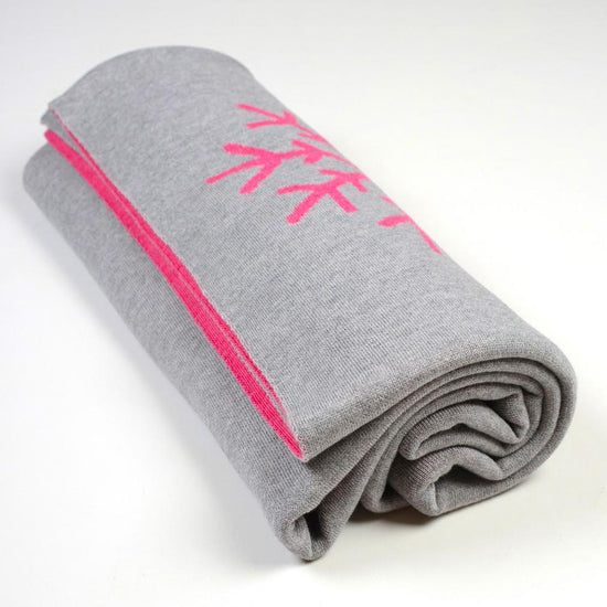 Decke 140x180cm 13 Snowflakes, grau/magenta - Lenz & Leif