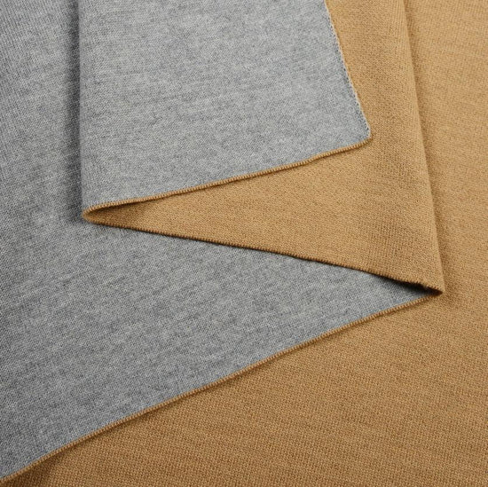 Decke 140x180cm Dog, camel/grau - Lenz & Leif