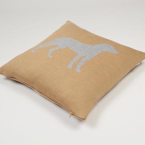 Kissenhülle 50x50cm Dog, camel/grau - Lenz & Leif