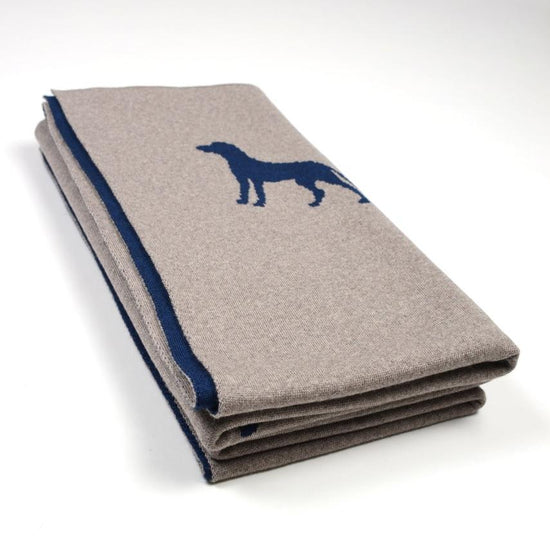 Decke 140x180cm Dogs, beige/dunkelblau - Lenz & Leif