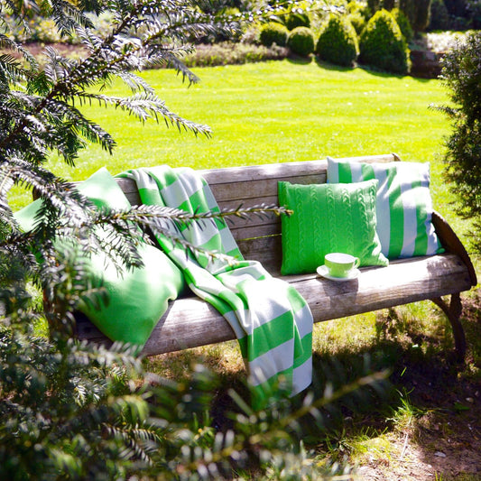 Kissenhülle 50x50cm Stripes, hellgrün/weiß - Lenz & Leif