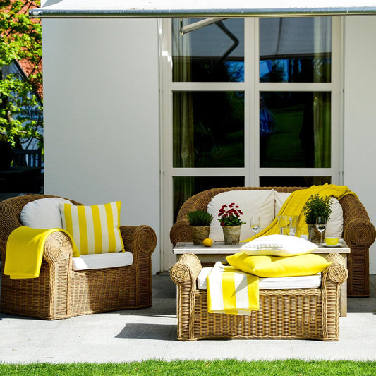 Kissenhülle 50x50cm Stripes, gelb/weiß - Lenz & Leif