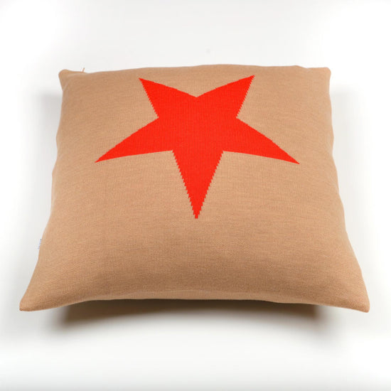 Kissenhülle 50x50cm Star, camel/rot - Lenz & Leif