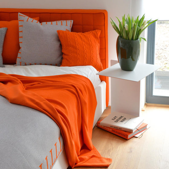 Kissenhülle 50x50cm LLLL, grau/orange - Lenz & Leif