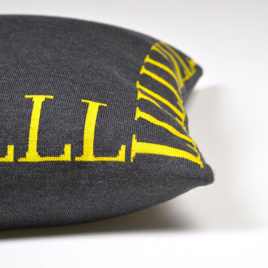 Kissenhülle 50x50cm LLLL, dunkelgrau/gelb - Lenz & Leif