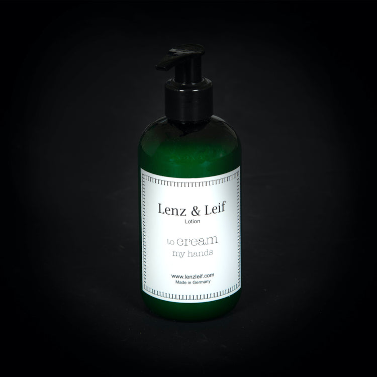 Lenz & Leif Lotion - to cream my hands
Lotion
