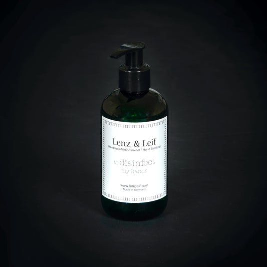 Lenz & Leif Handdesinfektionsmittel / Hand Sanitizer - to disinfect my hands
Hand Sanitizer