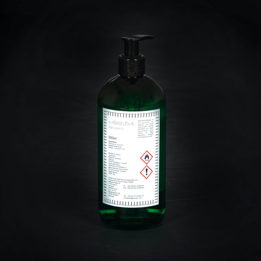 Lenz & Leif Handdesinfektionsmittel / Hand Sanitizer - to disinfect my hands
Hand Sanitizer